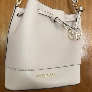 Michael Kors light pink handbag